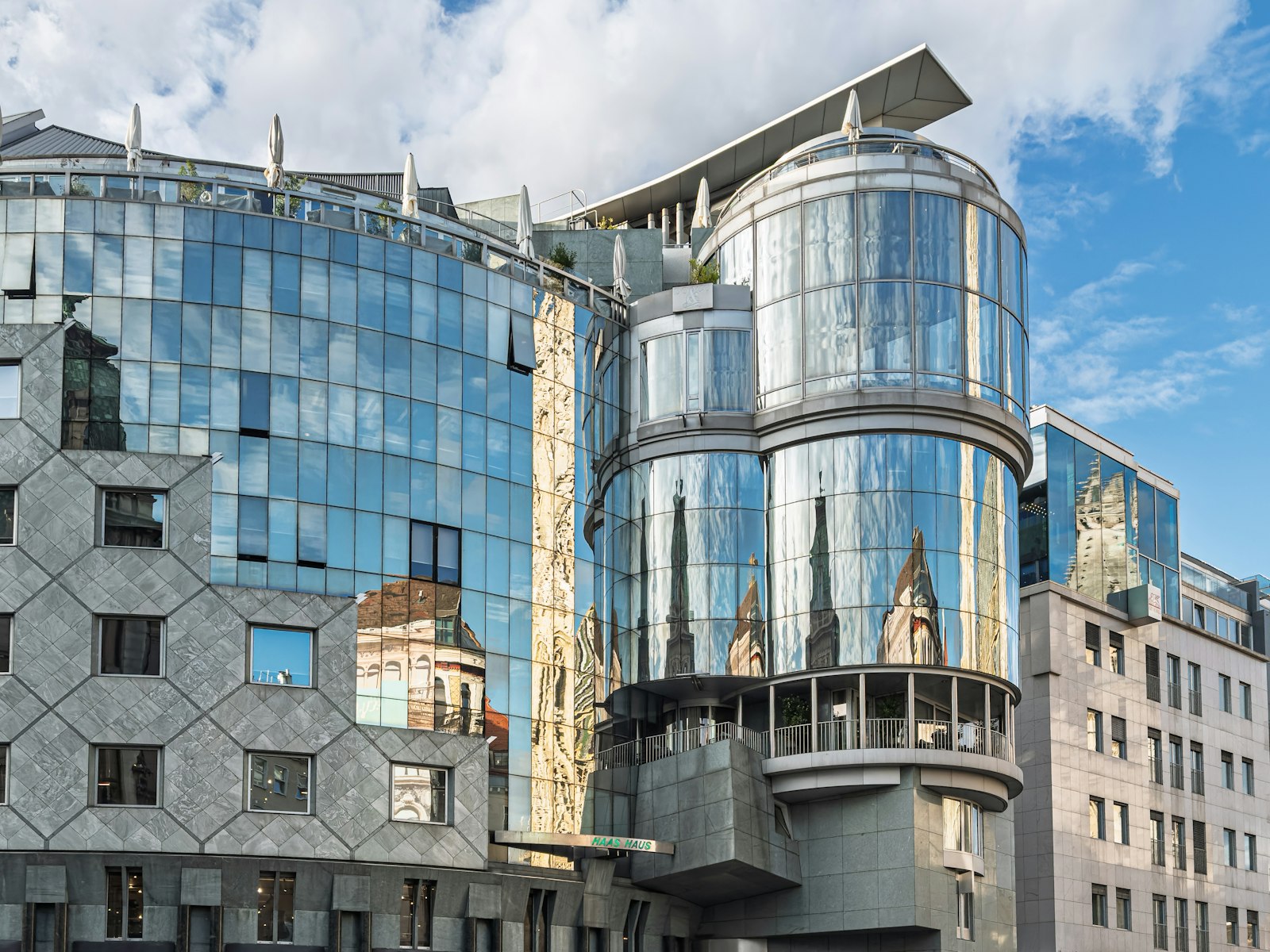 Wertige Wiener Altbaufassade, solide und verlässlich